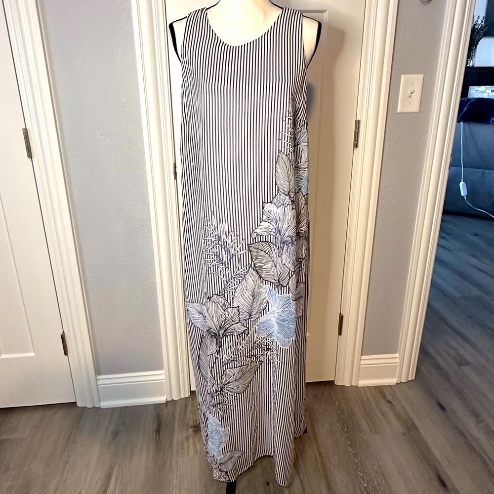 Vince Camuto Dress